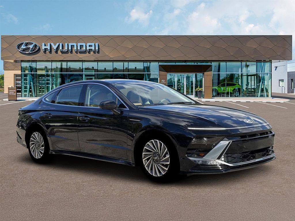 New 2026 Black Hyundai Limited image 10