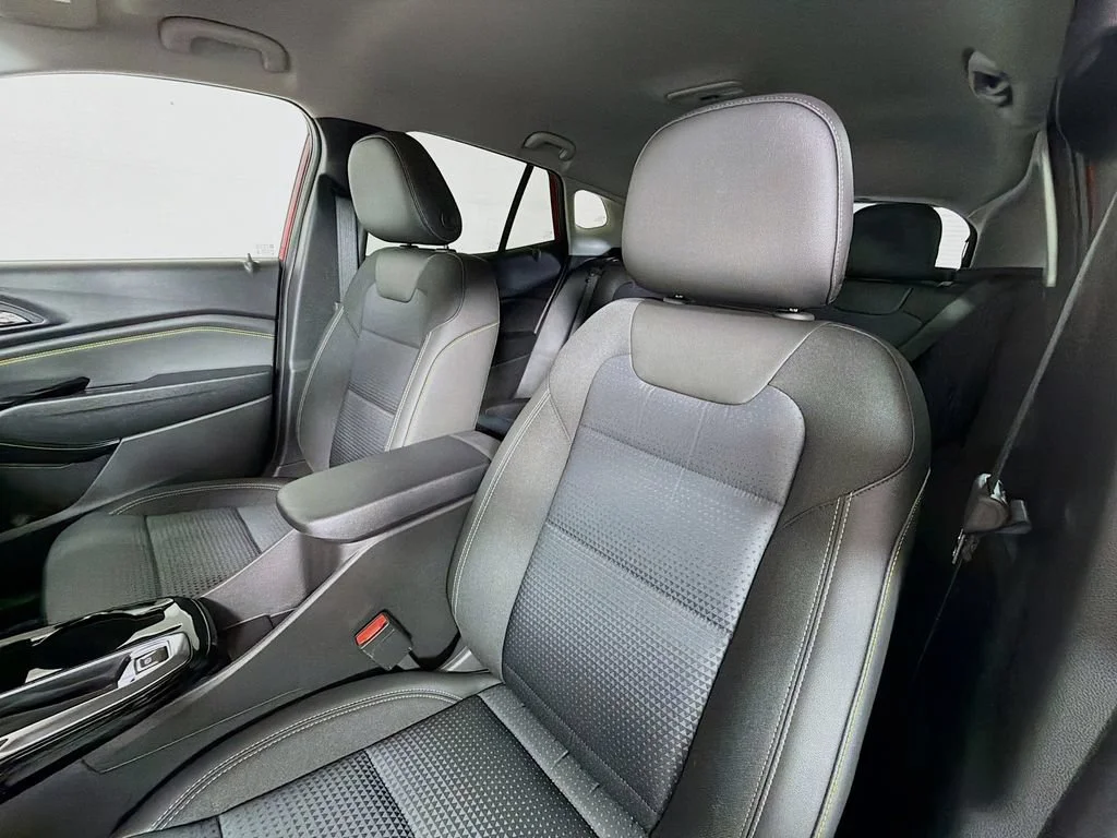 2026 Chevrolet Trax LT - Photo 11