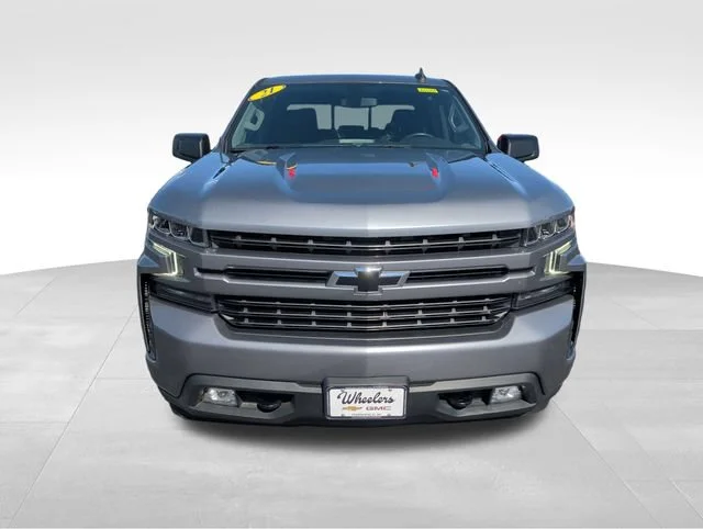 Used 2021 SATIN STEEL METALLIC Chevrolet RST image 10