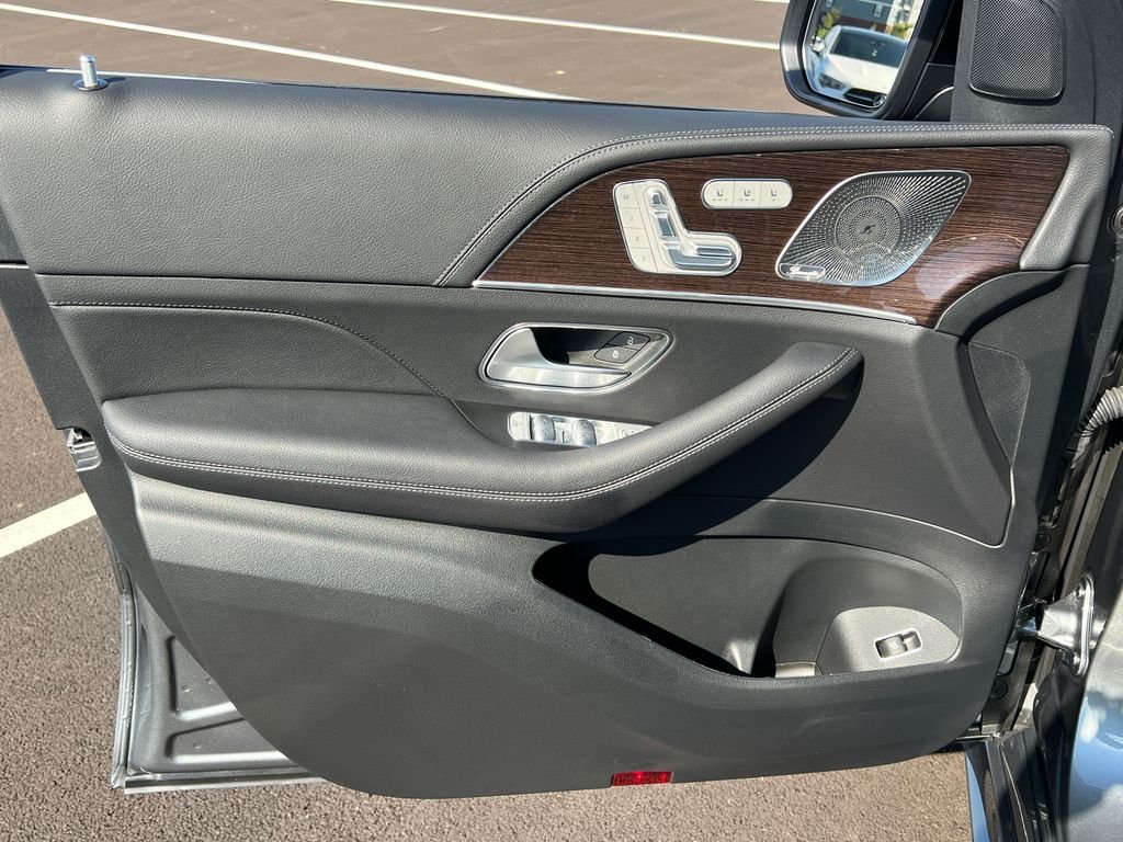 New 2026 Selenite Grey Metallic Mercedes-Benz GLE450 image 10