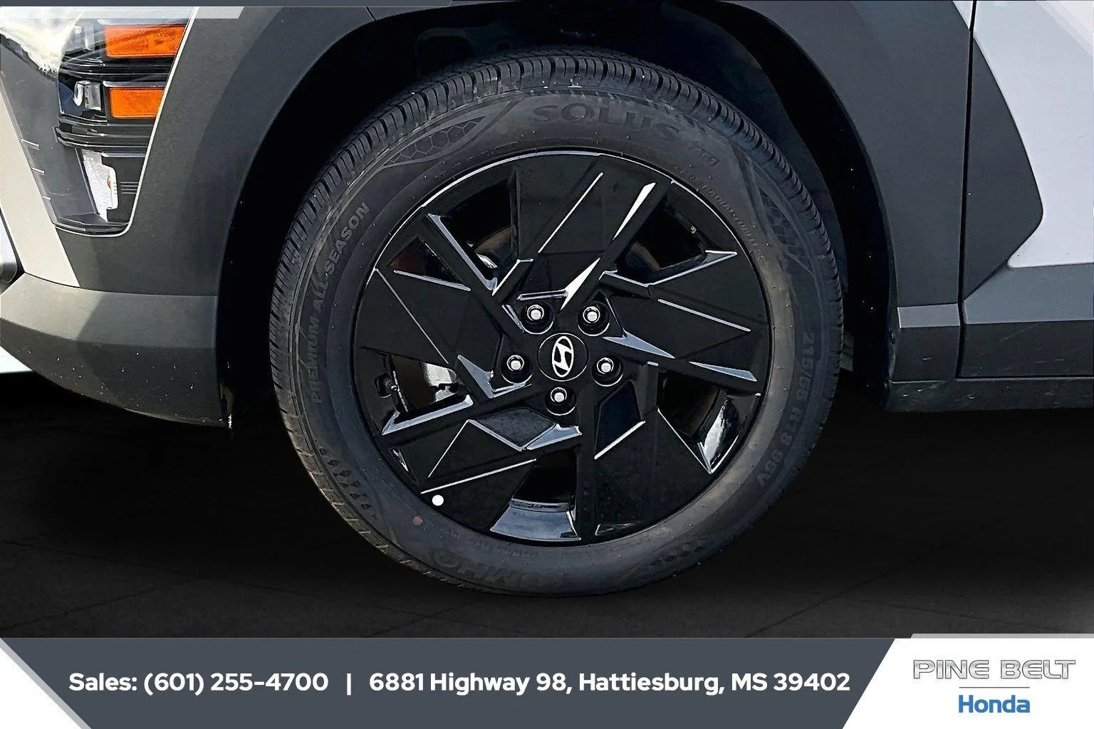 Used 2026 Cyber Gray Metallic Hyundai SEL Sport image 7