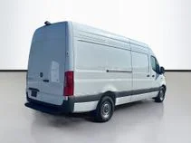 New 2025  Mercedes-Benz Cargo 170 WB image 3