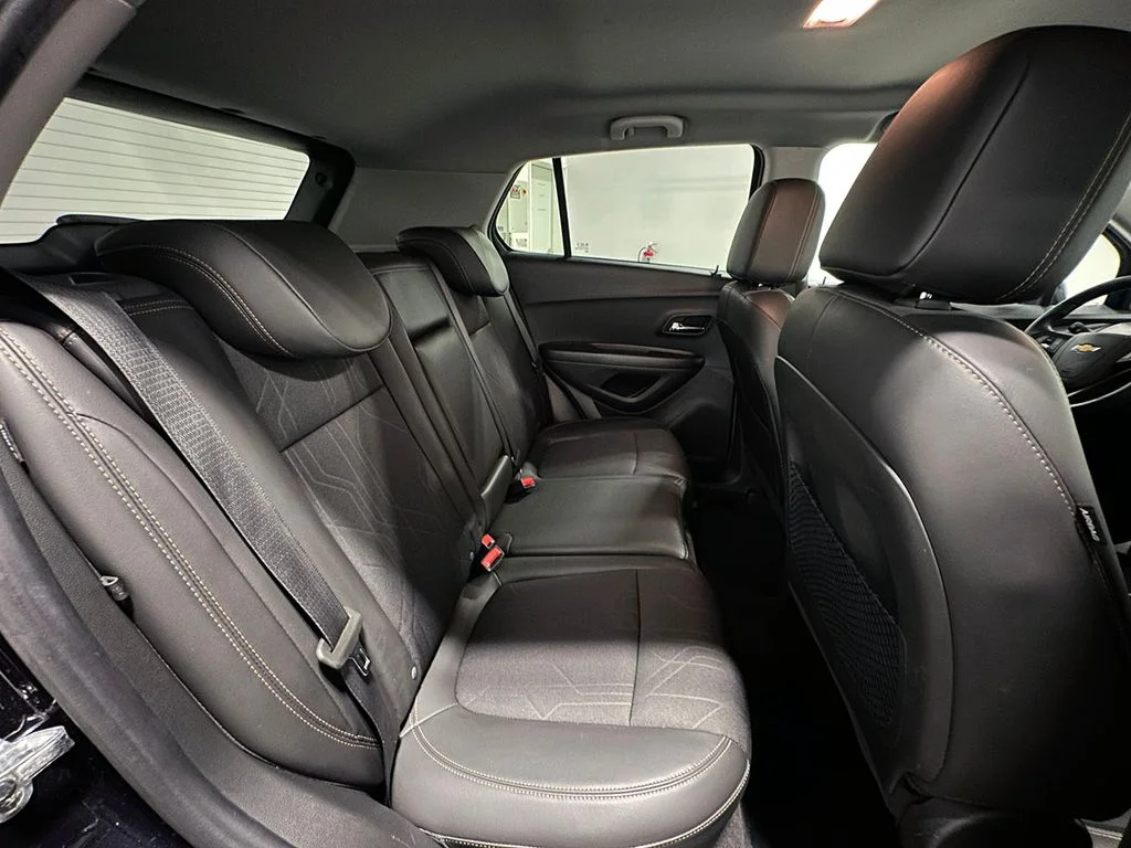 Used 2021 Blue Chevrolet LT image 22