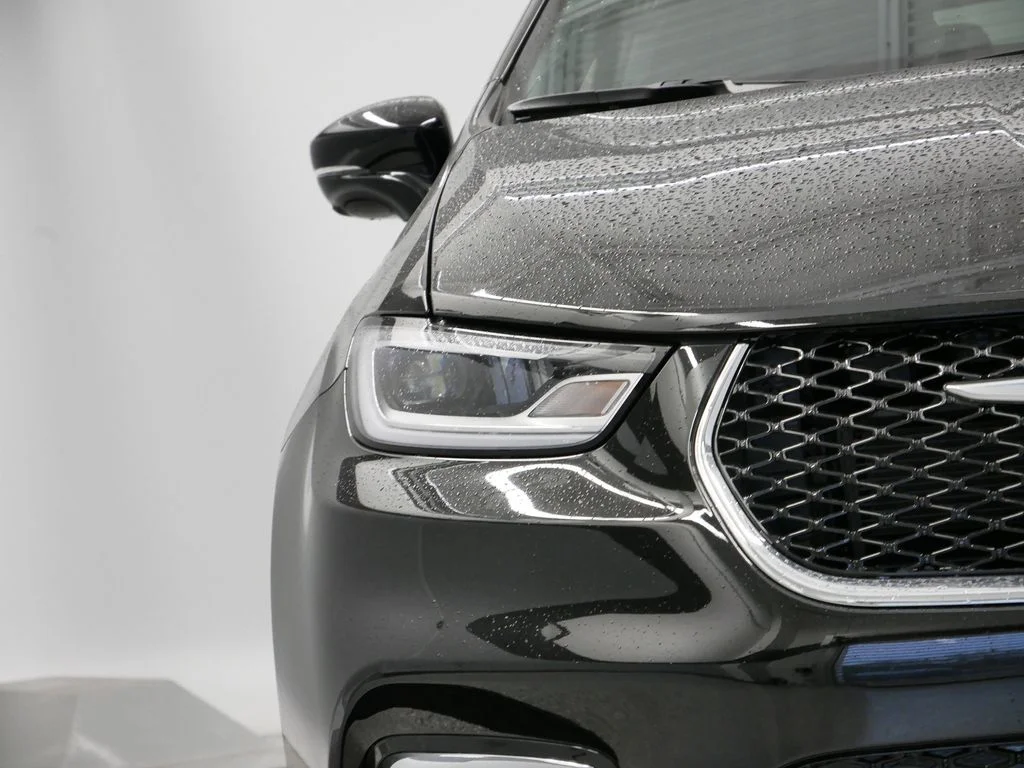 2026 Chrysler Pacifica Select - Photo 49
