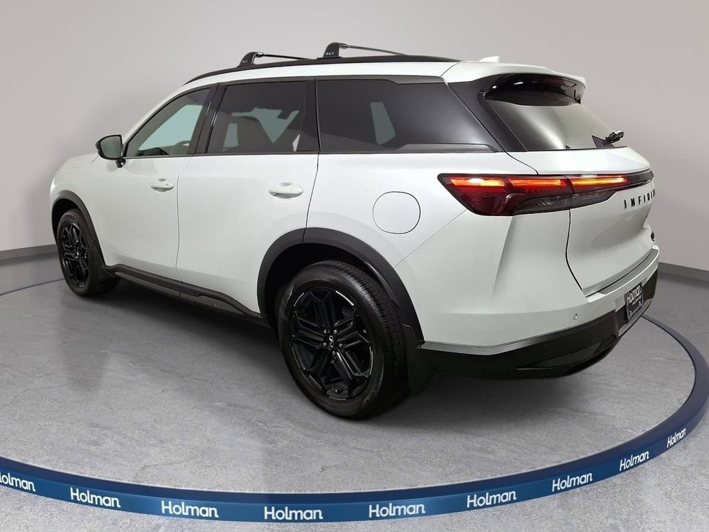 New 2026 RADIANT WHITE INFINITI Sport AWD image 7