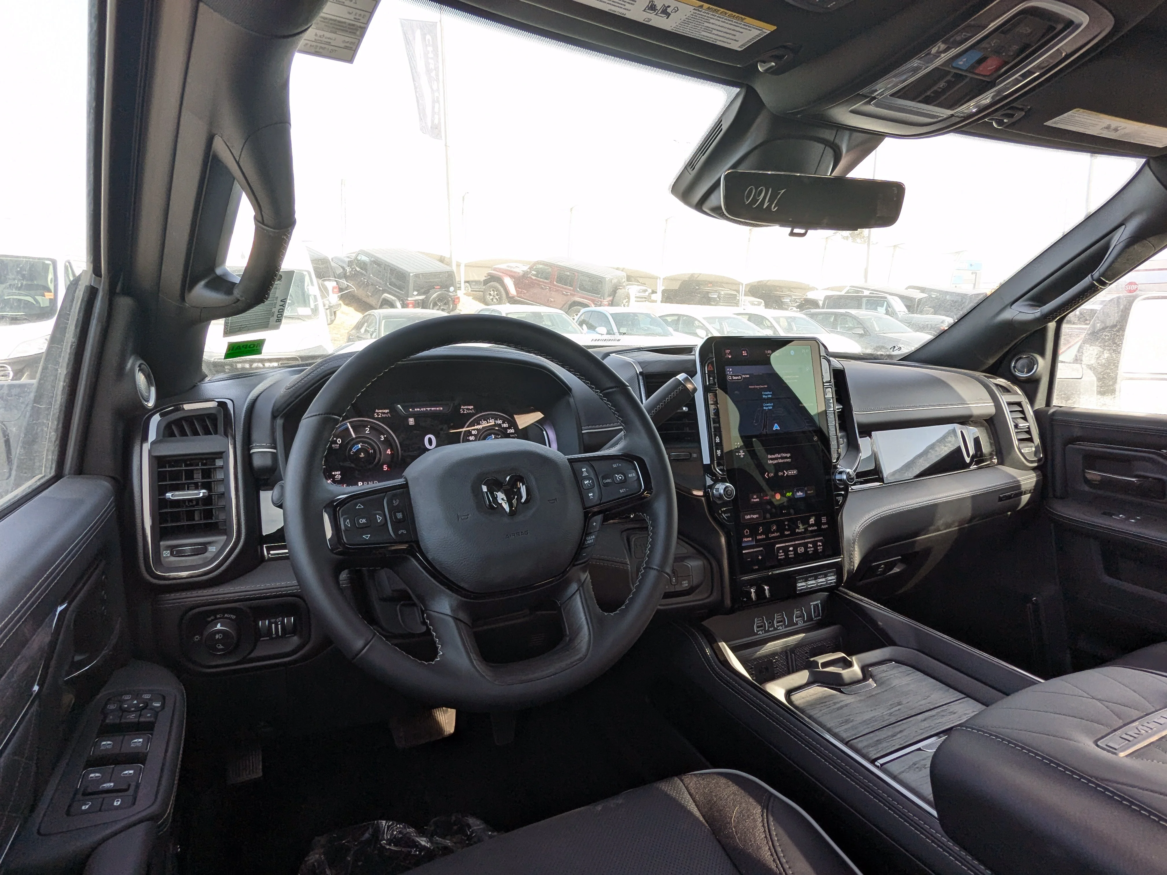 New 2026 White RAM Limited - CUMMINS DIESEL  NIGHT ED.  LEVEL 1 & TOW GRP  DIGITAL REARVIEW MIRROR  SUNROOF image 28