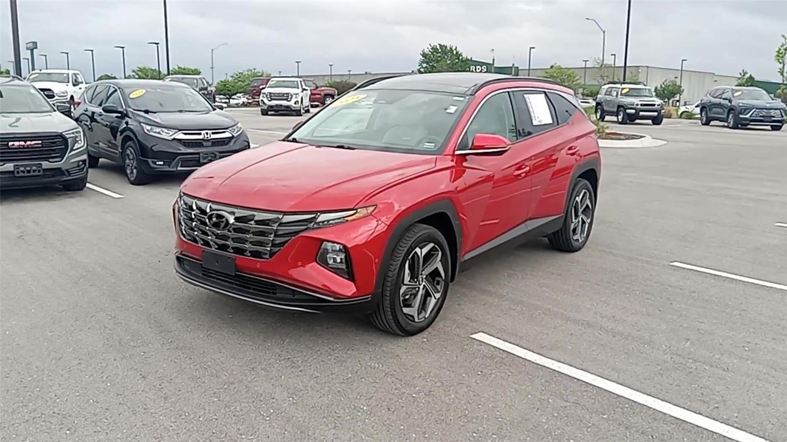 Used 2023 Red Hyundai Limited image 4