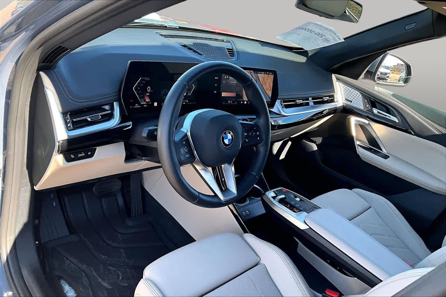 Certified Used 2025 Storm Bay Metallic BMW xDrive28i image 16