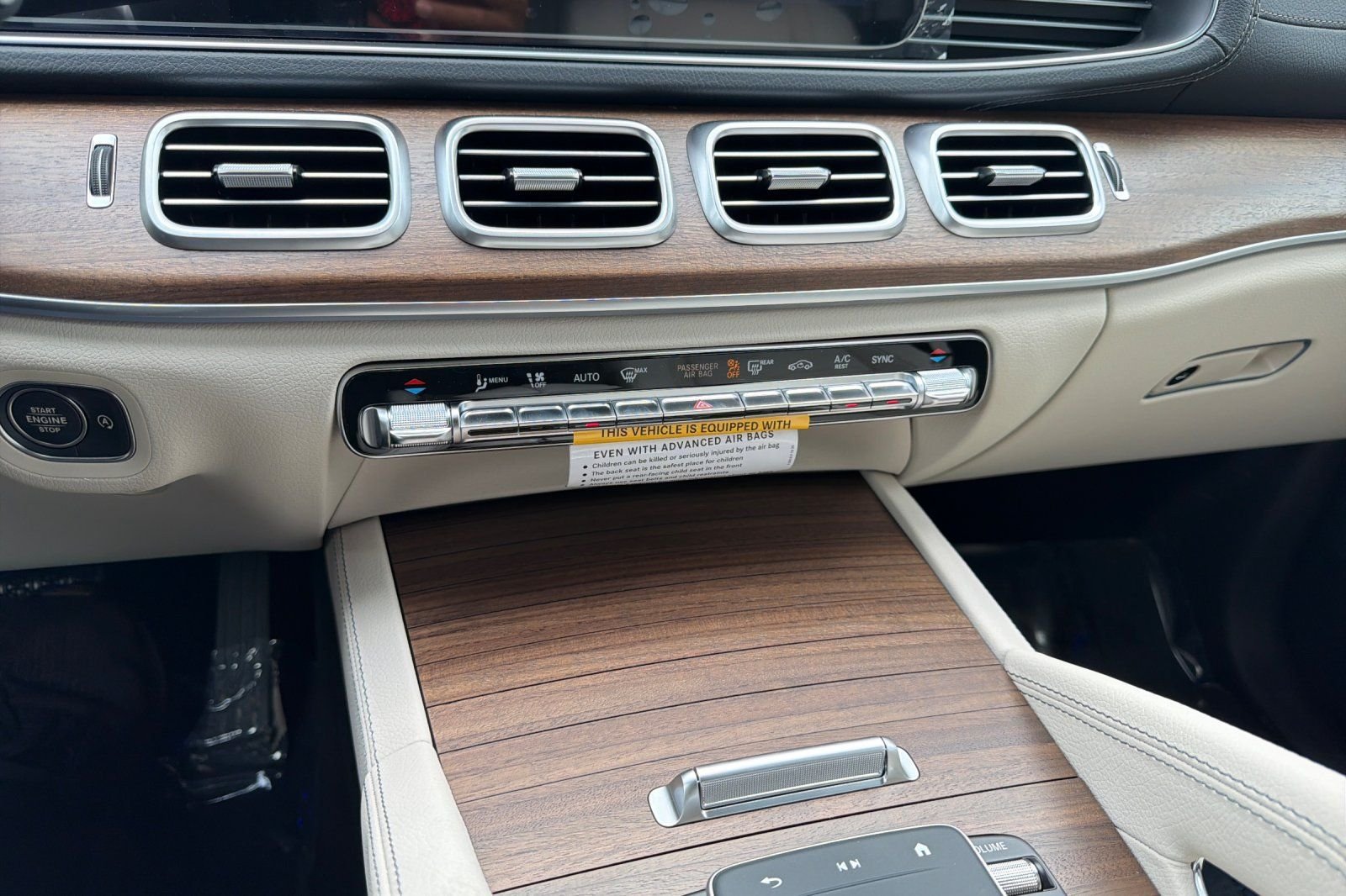 New 2026 Polar White Mercedes-Benz GLS 450 image 20
