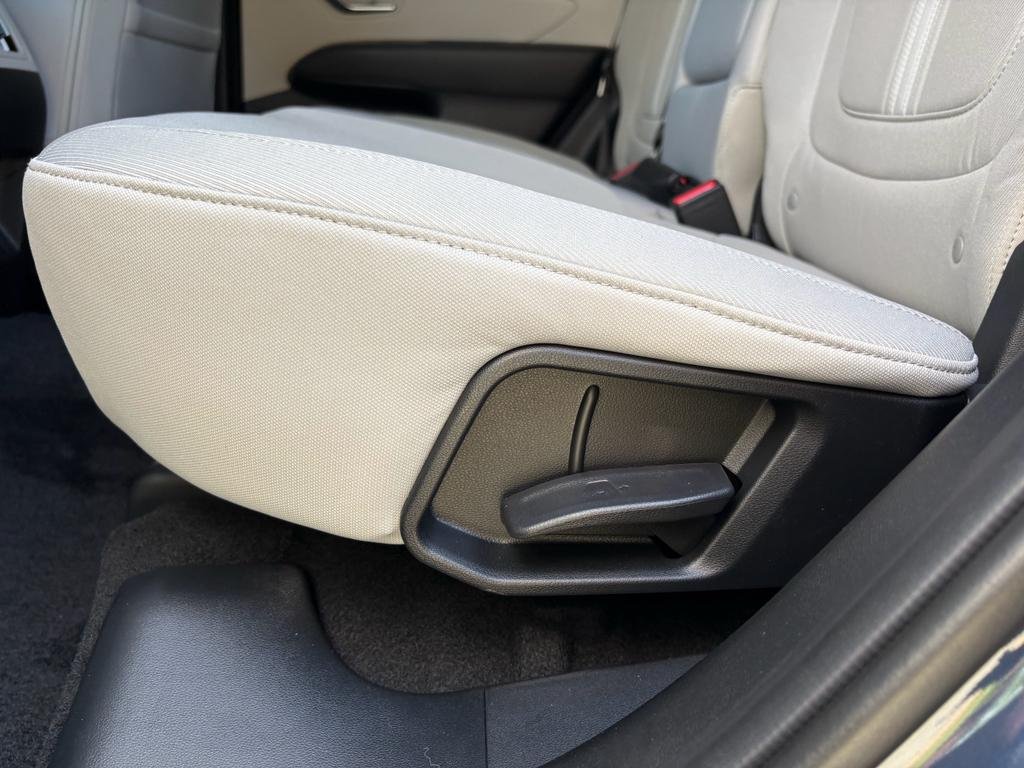 New 2026 Atlantis Blue Hyundai SEL FWD image 18