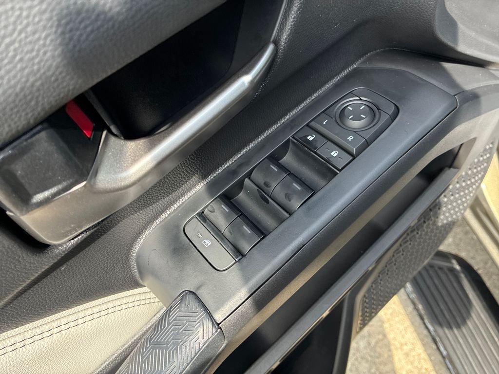 2026 Toyota Tacoma Limited - Photo 13