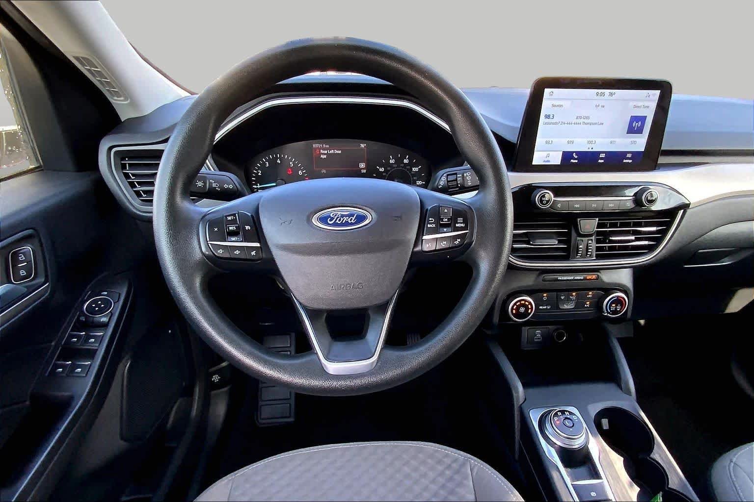 Certified Used 2021 Oxford White Ford SE image 6