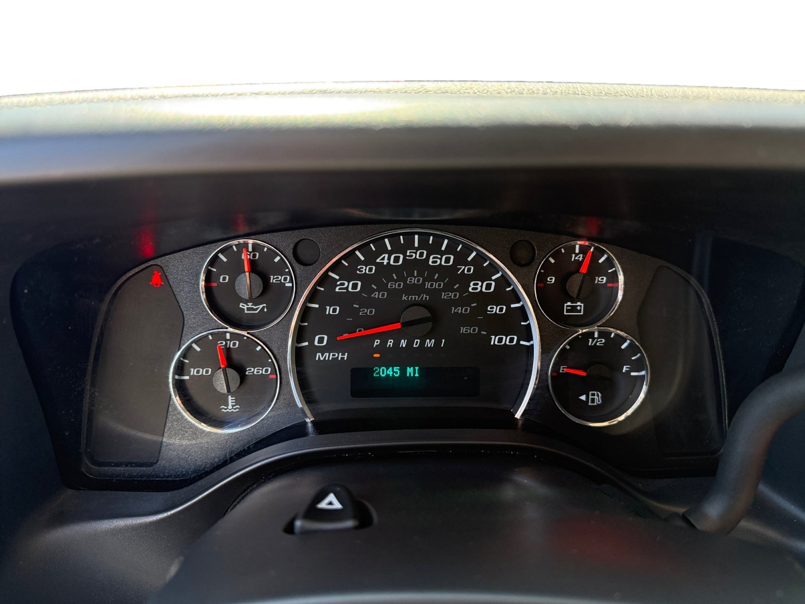 Used 2025 Summit White Chevrolet Work Van image 11