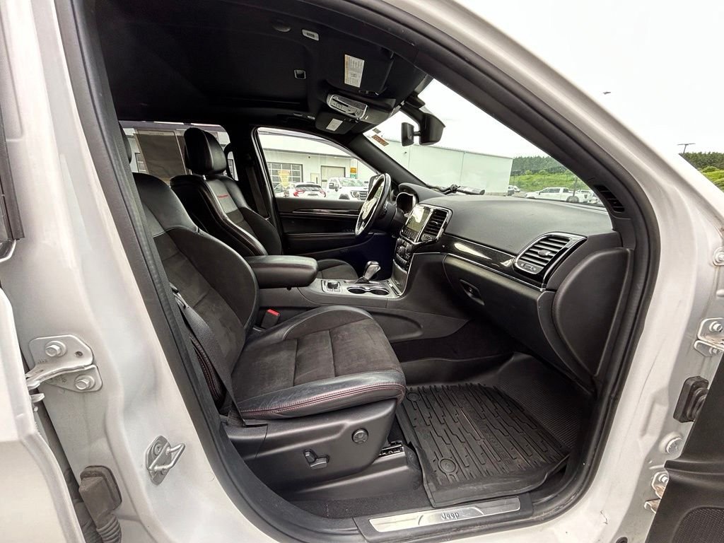 Used 2020 White Jeep Trailhawk image 40