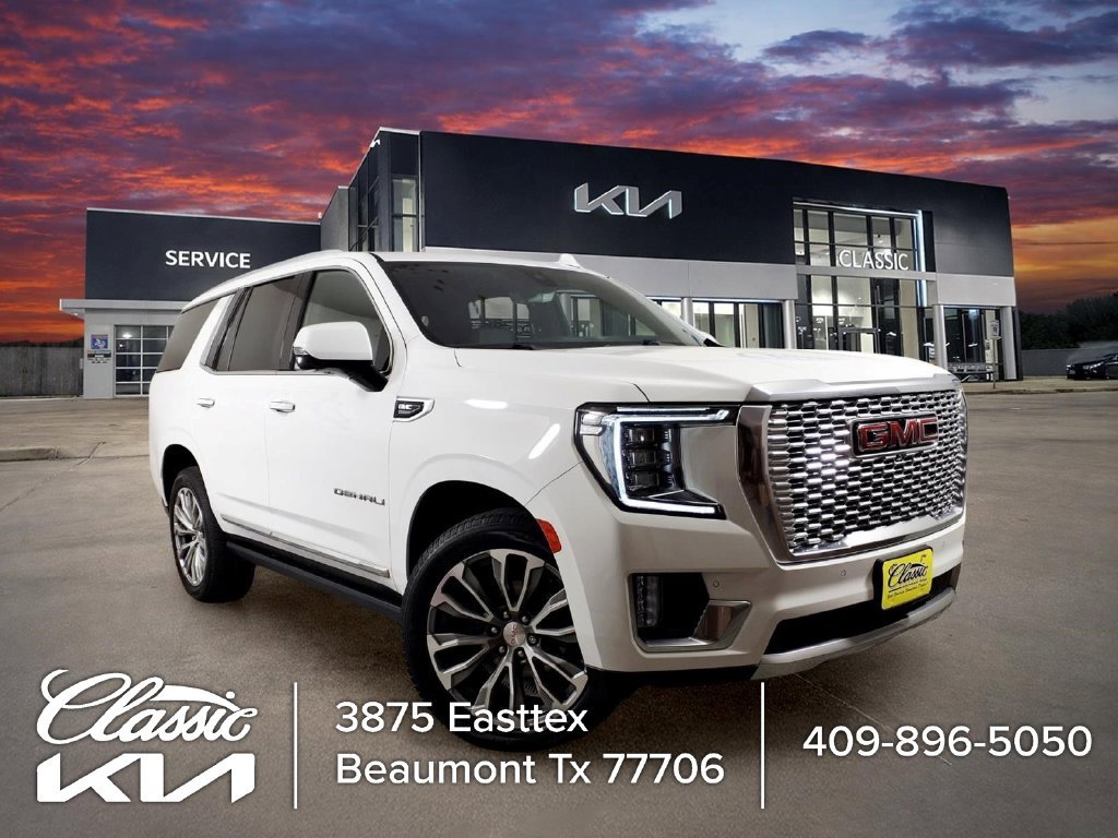 Used 2021 White GMC Denali image 1