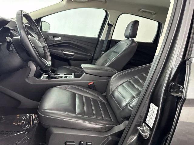 Used 2019 Gray Ford SEL image 27