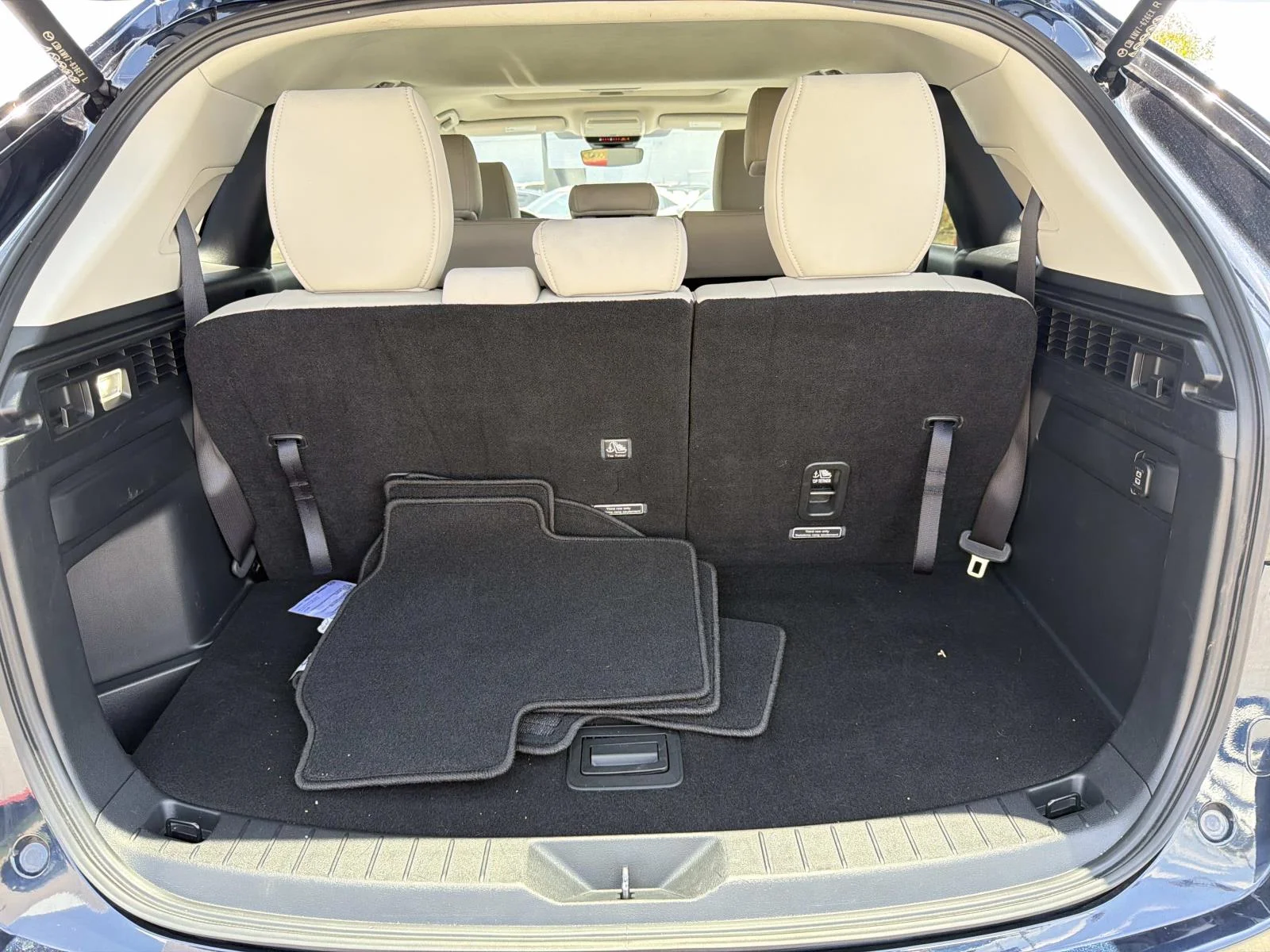 Used 2024 DEEP CRYSTAL BL Mazda Preferred AWD image 22