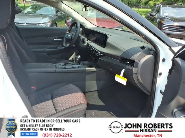 New 2026 Aspen White TriCoat / Super Black Two-tone Nissan SR image 19