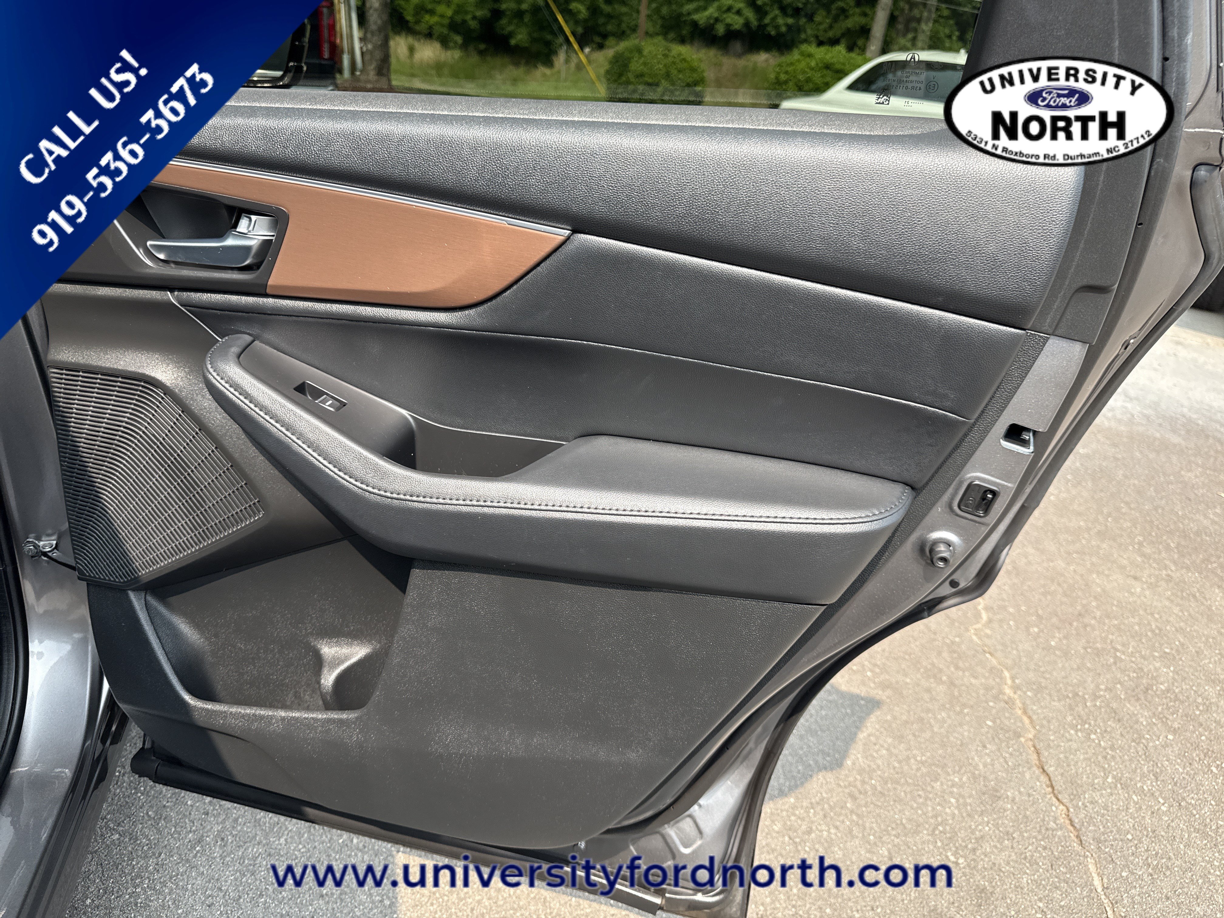 Used 2022 Liquid Carbon Metallic Acura 3.5L image 36