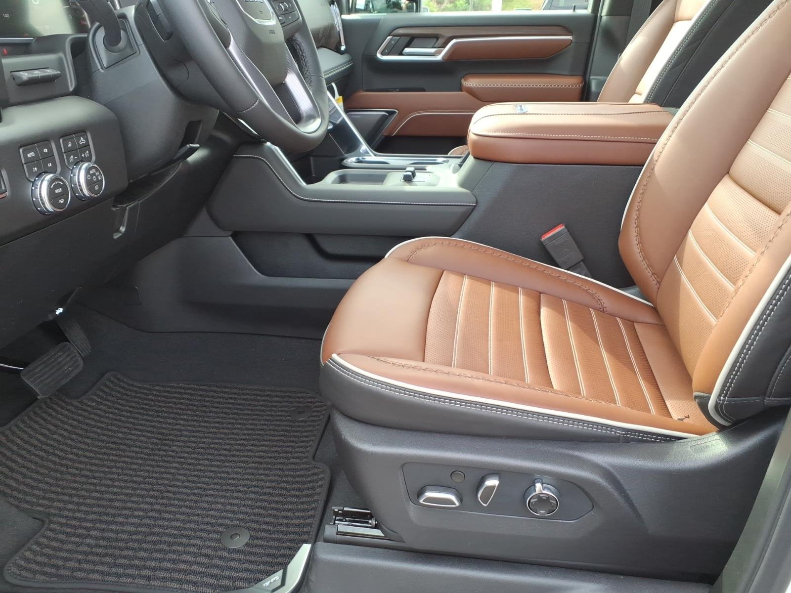 2026 GMC Sierra 2500HD Denali Ultimate - Photo 7