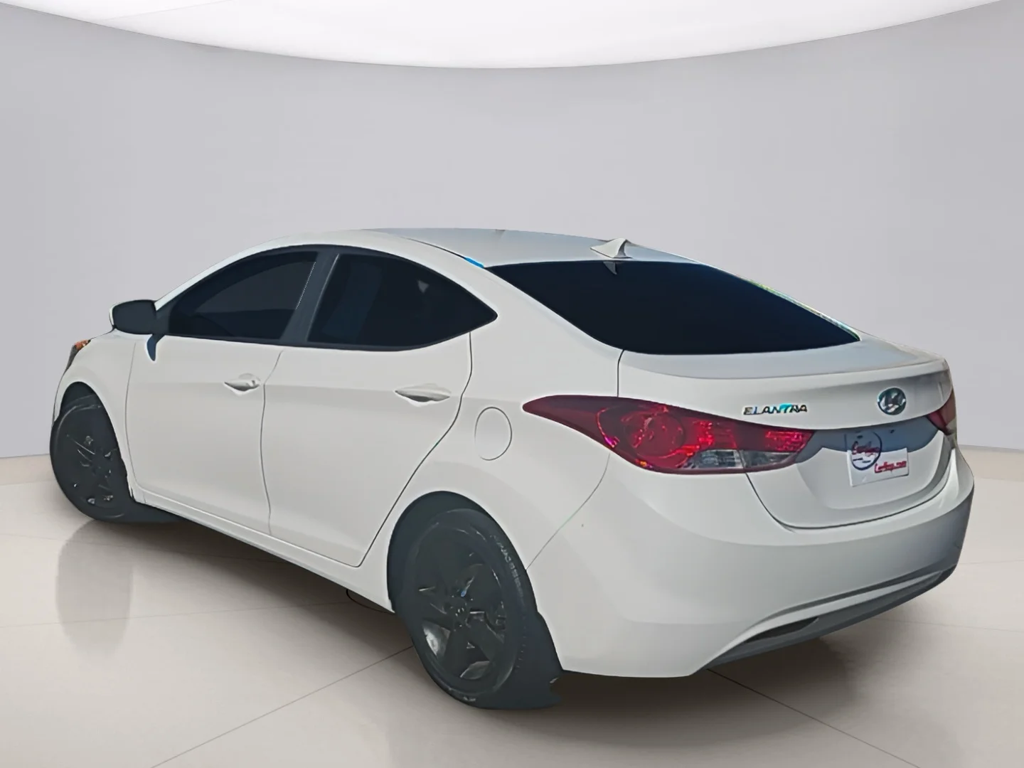 Used 2013 White Hyundai GLS image 3