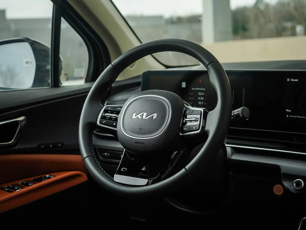 2026 Kia Carnival SX - Photo 17