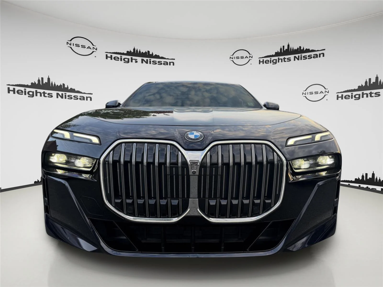Used 2025 BK BMW 740i xDrive image 8