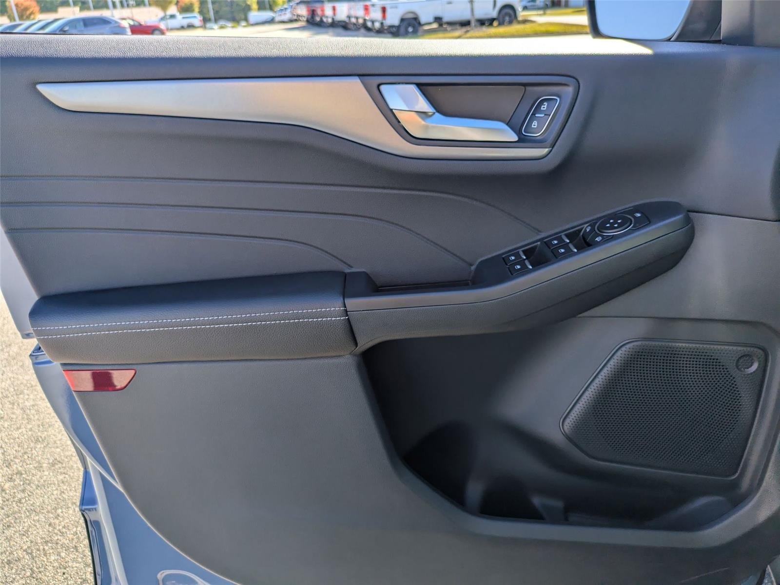 New 2025 Vapor Blue Metallic Ford PHEV image 11