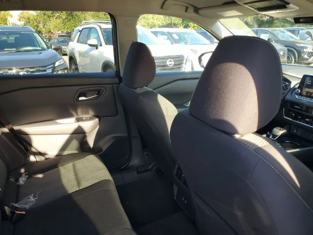 2026 Nissan Rogue SV - Photo 29