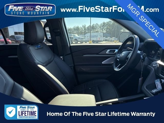 New 2026 Star White Metallic Tri-Coat Ford Platinum image 15