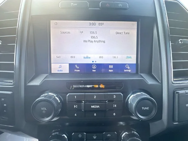 Used 2020 White Ford XLT image 19