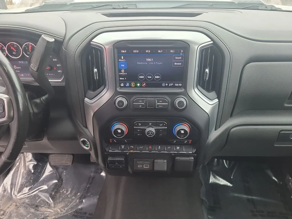 Used 2022 White Chevrolet LTZ image 36