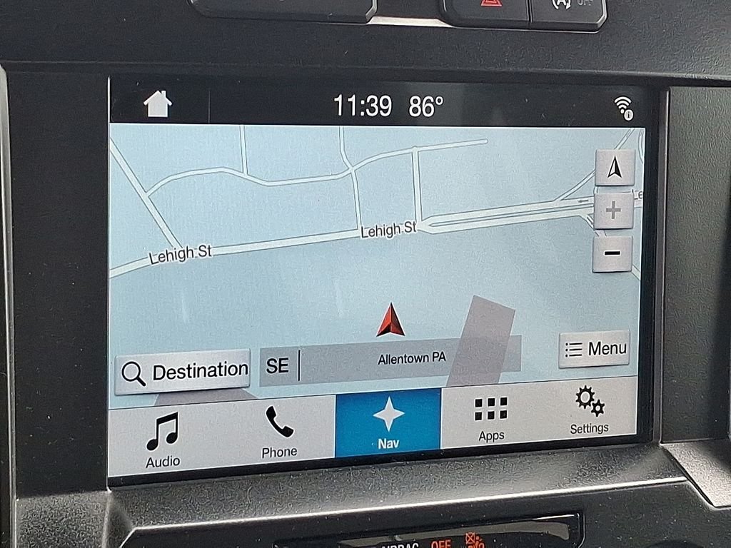 Used 2017 White Ford  image 25