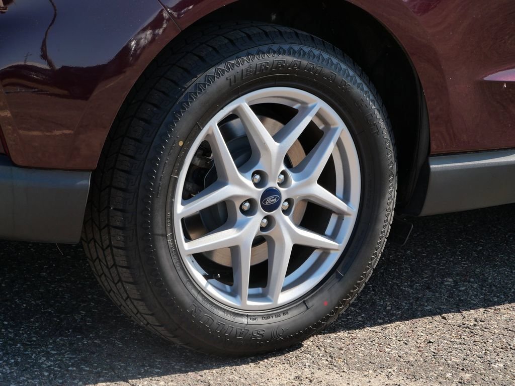Used 2021 Red Ford SEL image 7