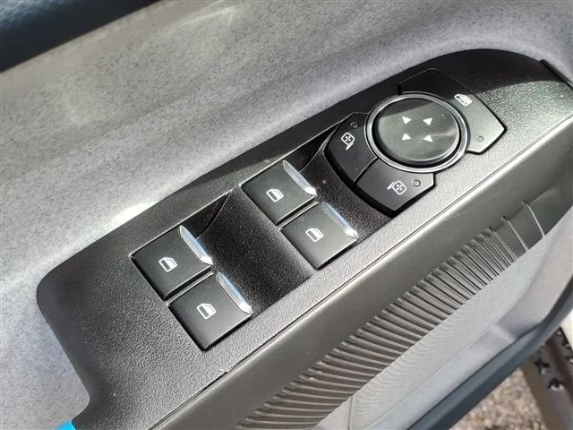New 2026 Carbonized Gray Metallic Ford XLT image 14