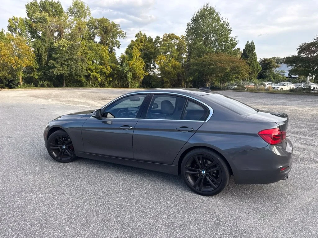 Used 2016 Gray BMW 328i xDrive image 16