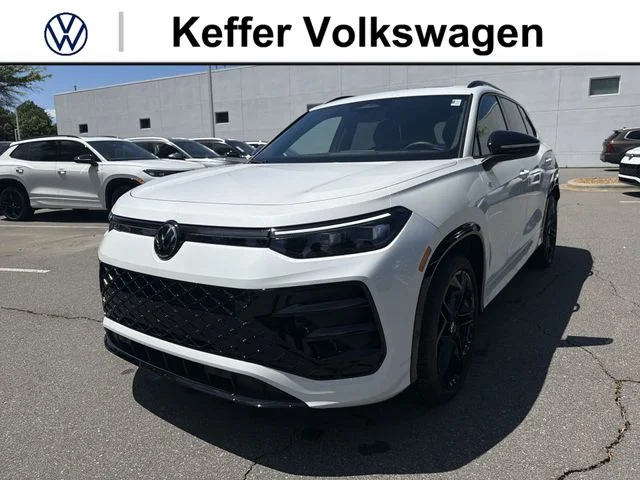 2026 Volkswagen Tiguan 2.0T SE R-Line Black