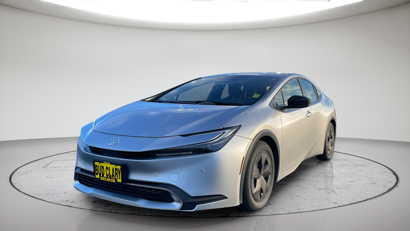2024 Toyota Prius Prime SE