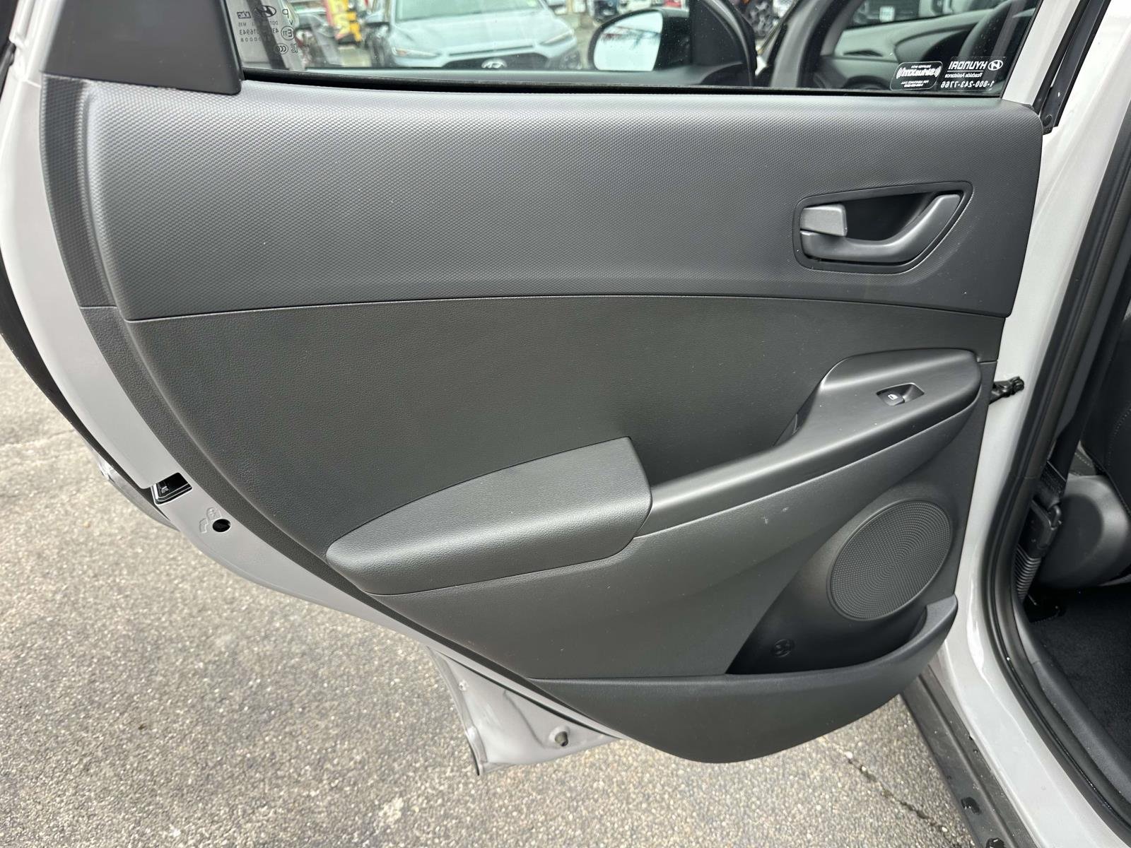 2023 Hyundai Kona SEL - Photo 20
