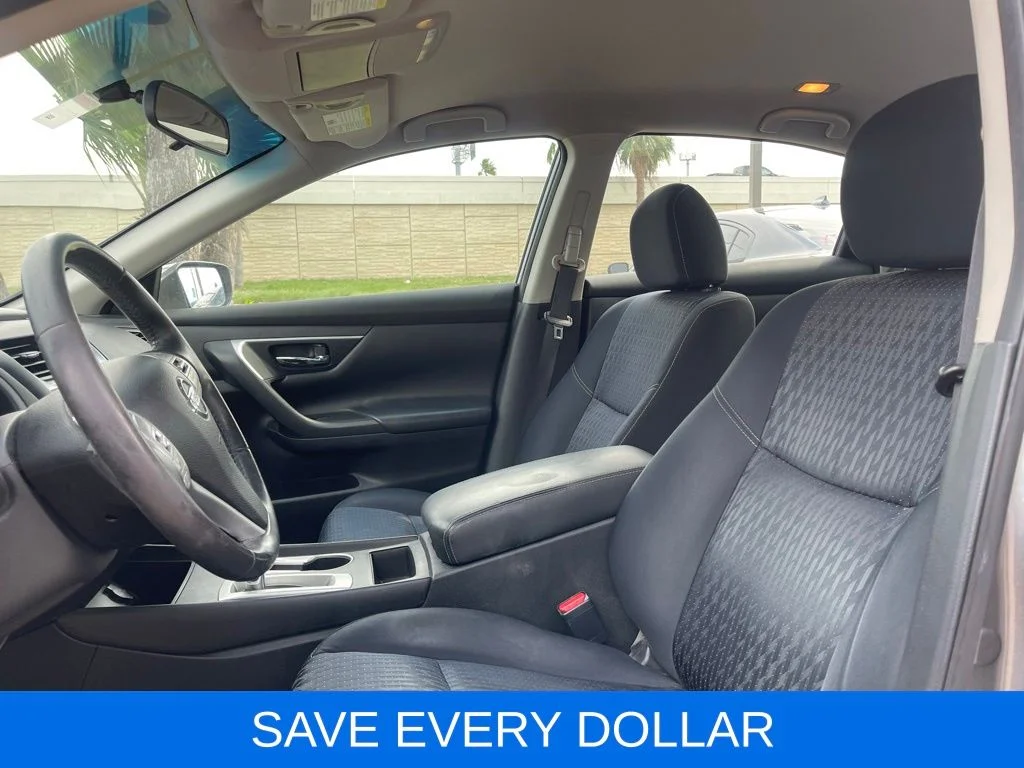 Used 2016 Gray Nissan 2.5 SV image 13