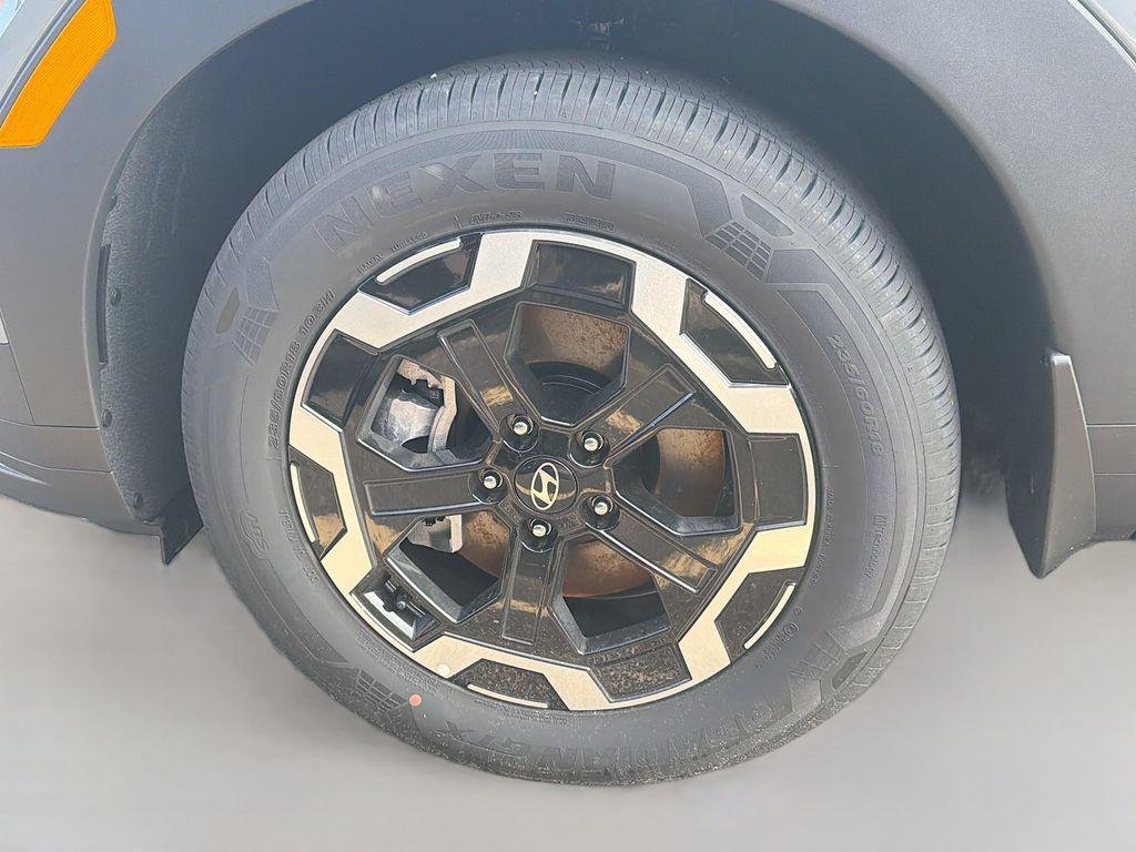 New 2026 Hampton Gray Hyundai SEL FWD image 24
