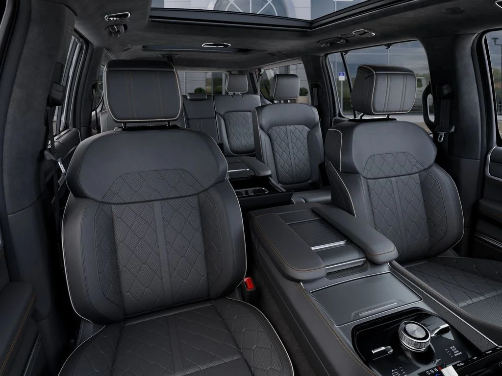 New 2026 Baltic-Gray Metallic Clear-Coat Exterior Paint Jeep Summit Reserve image 17