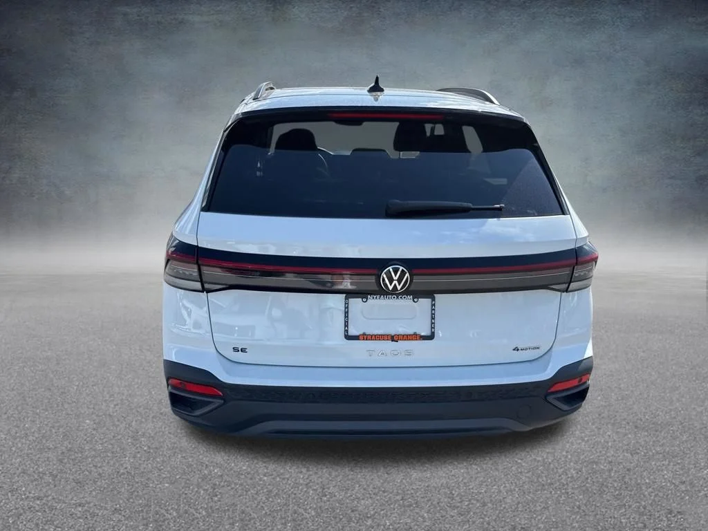New 2026 White Volkswagen 1.5T SE Black image 4