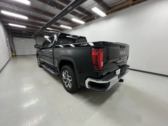 New 2026 Onyx Black GMC SLT image 6