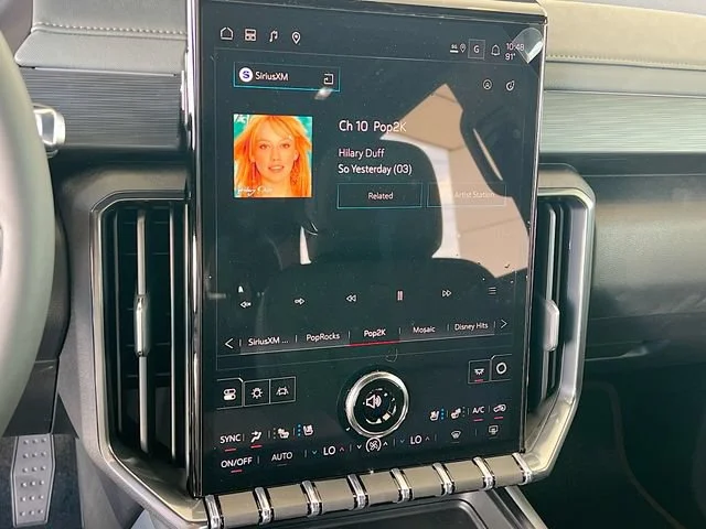2026 GMC Acadia AT4 - Photo 10