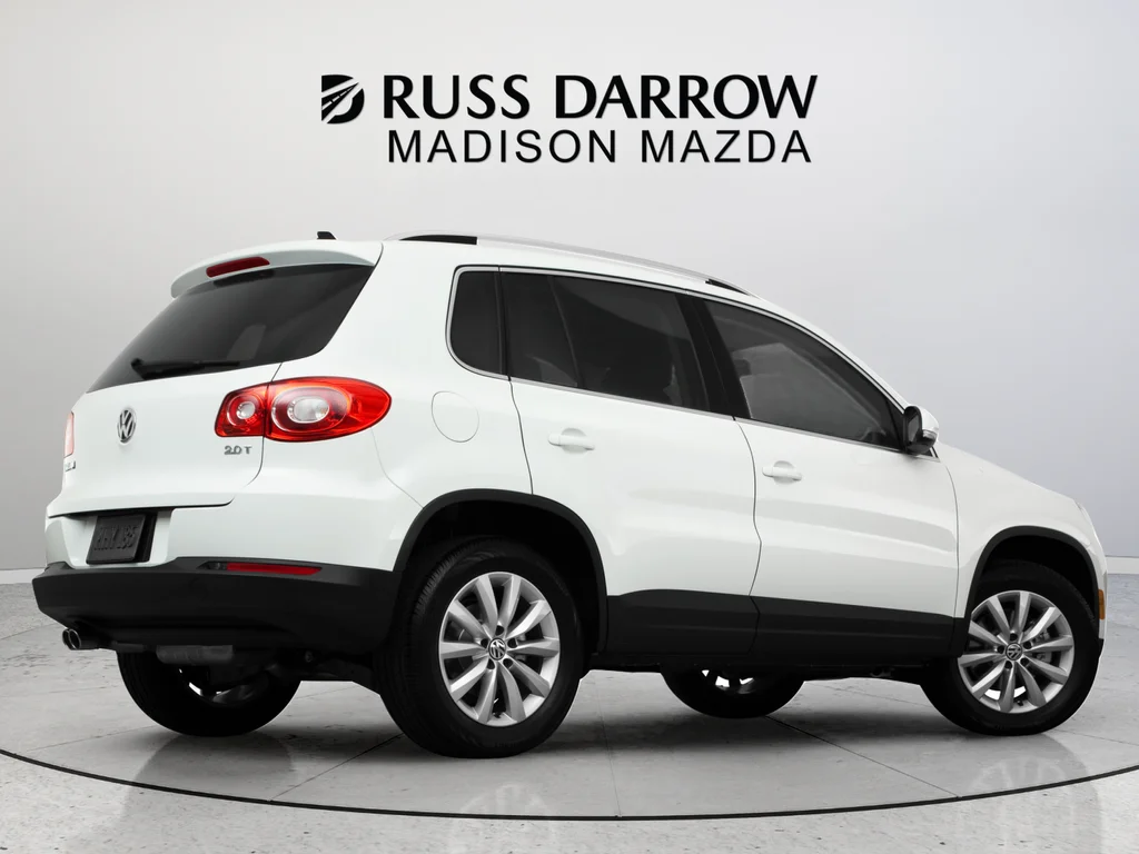 Used 2011 White Volkswagen S image 5