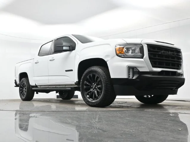 Used 2022 SUMMIT WHITE GMC 2WD Elevation image 22