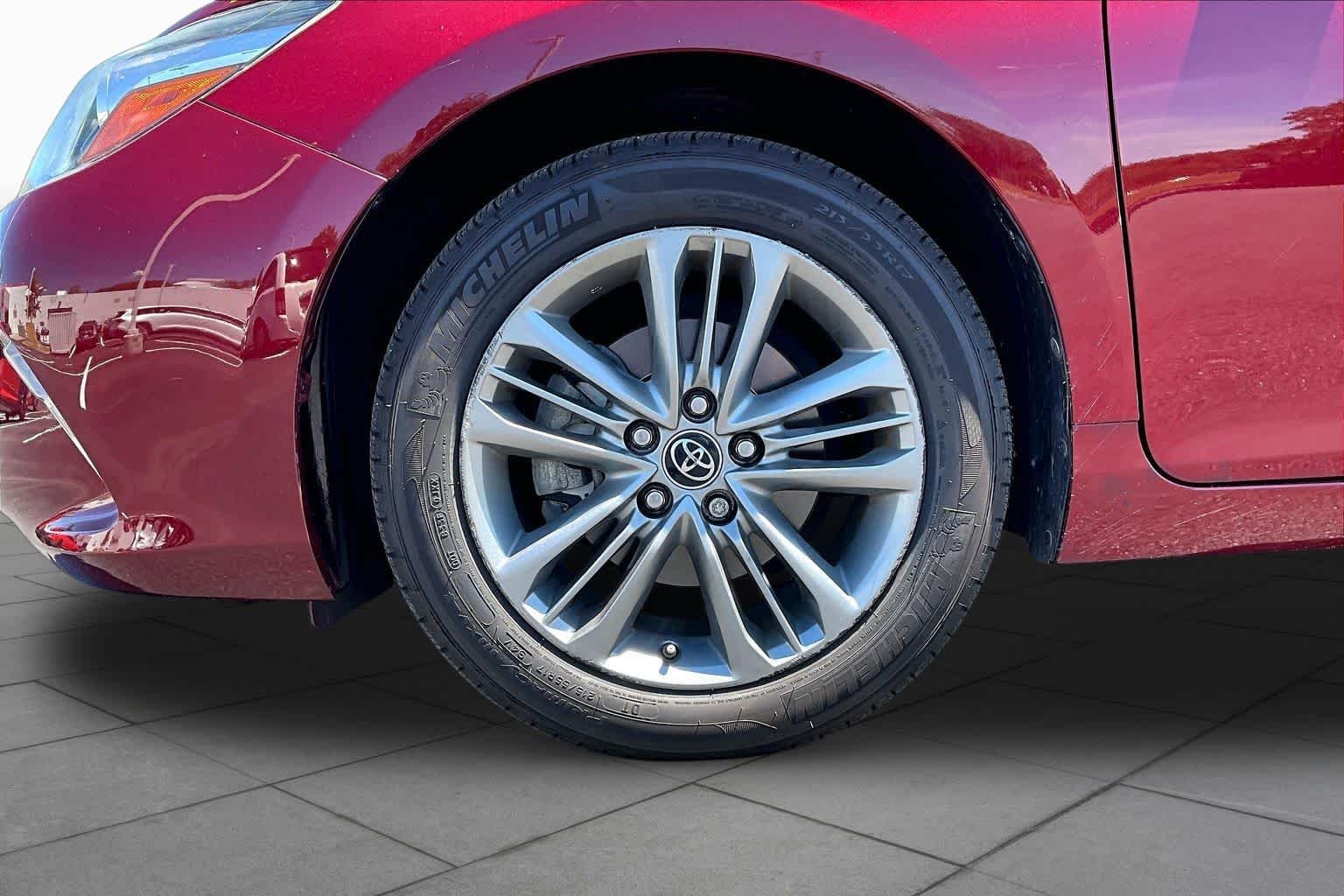 Used 2017 Ruby Flare Pearl Toyota SE image 11