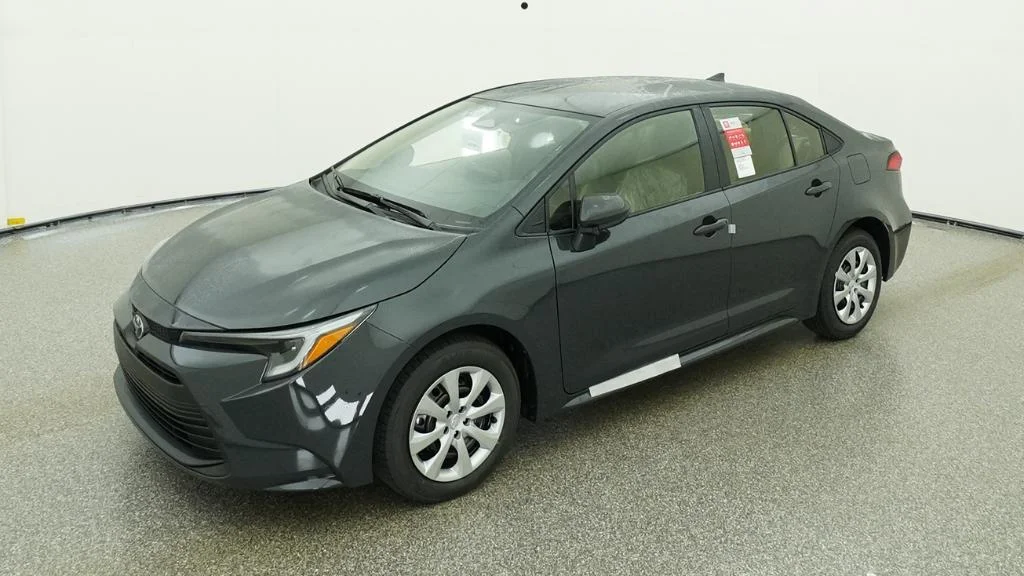 2026 Toyota Corolla LE Hybrid CVT's photo