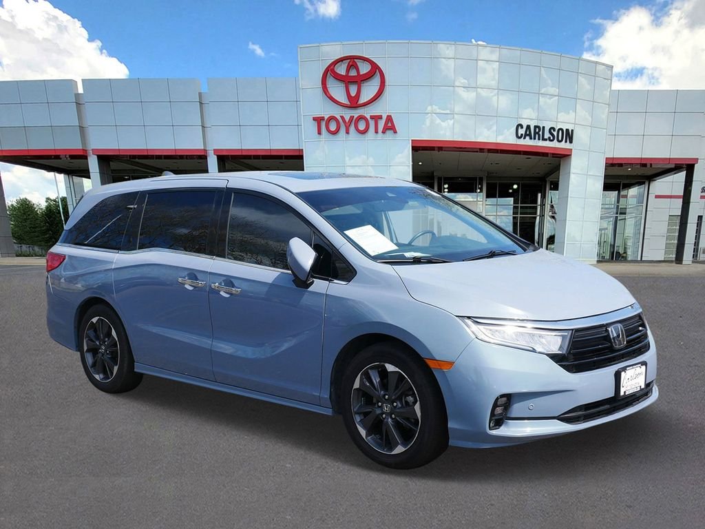 Used 2024 Honda Odyssey Elite with VIN 5FNRL6H99RB033761 for sale in Minneapolis, Minnesota